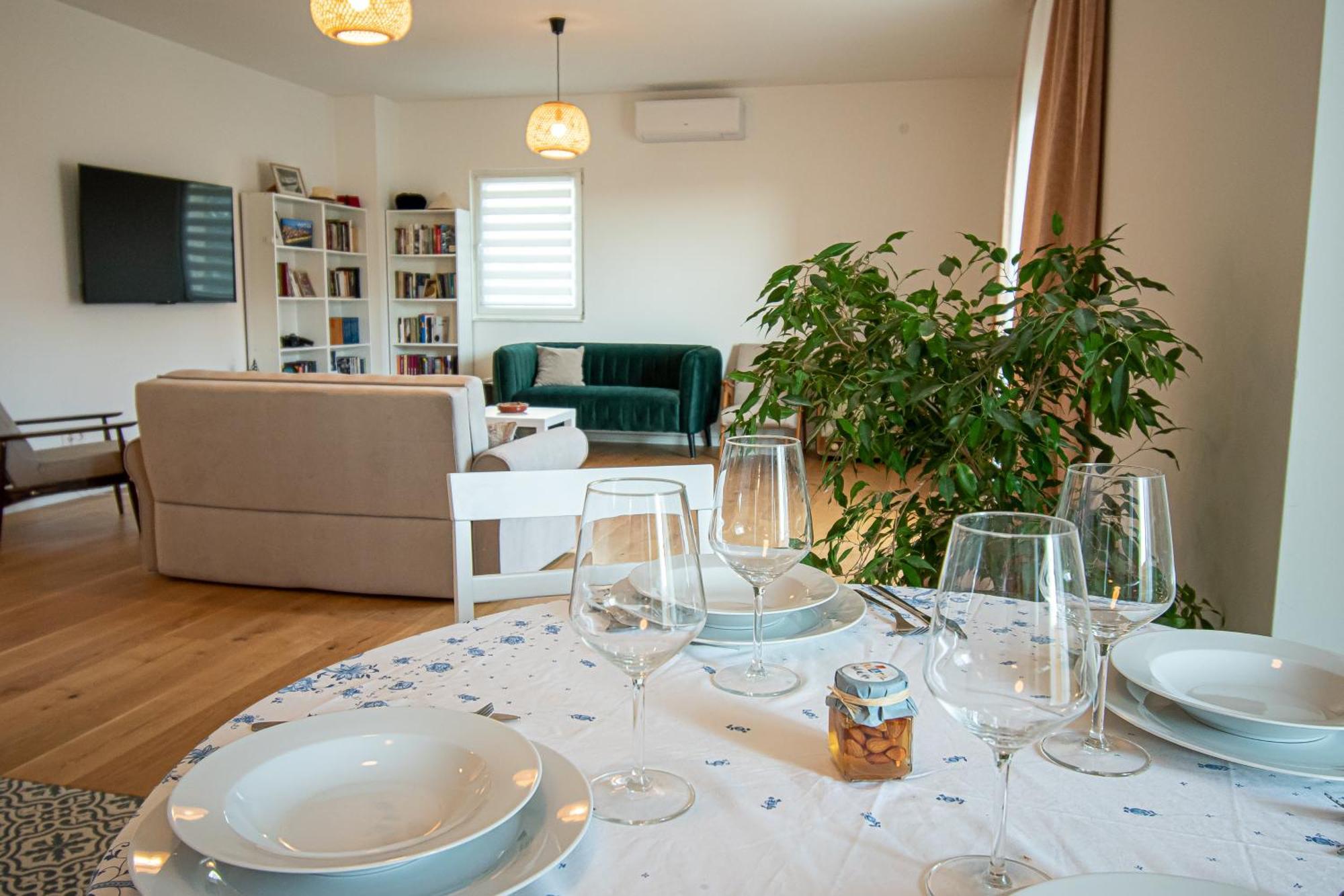 Apartment Nikola Kaštel Novi Dış mekan fotoğraf